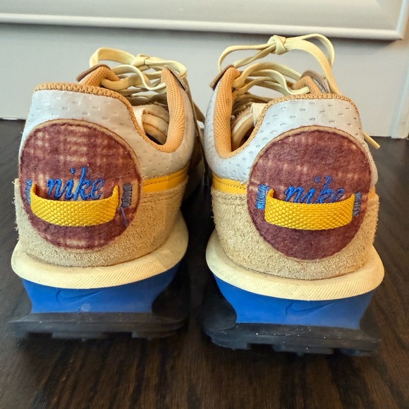 Men’s Nike Air Max Pre-Day Warm Core 11 sneakers - Picture 3 of 5